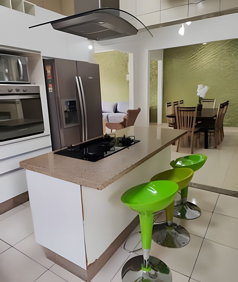 Casa 3 Quartos Ar cond. e Piscina