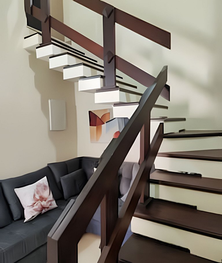 Casa NOVA c/ ar e tv em todos quartos e garagem