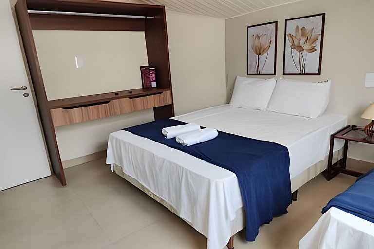 Casa NOVA c/ ar e tv em todos quartos e garagem