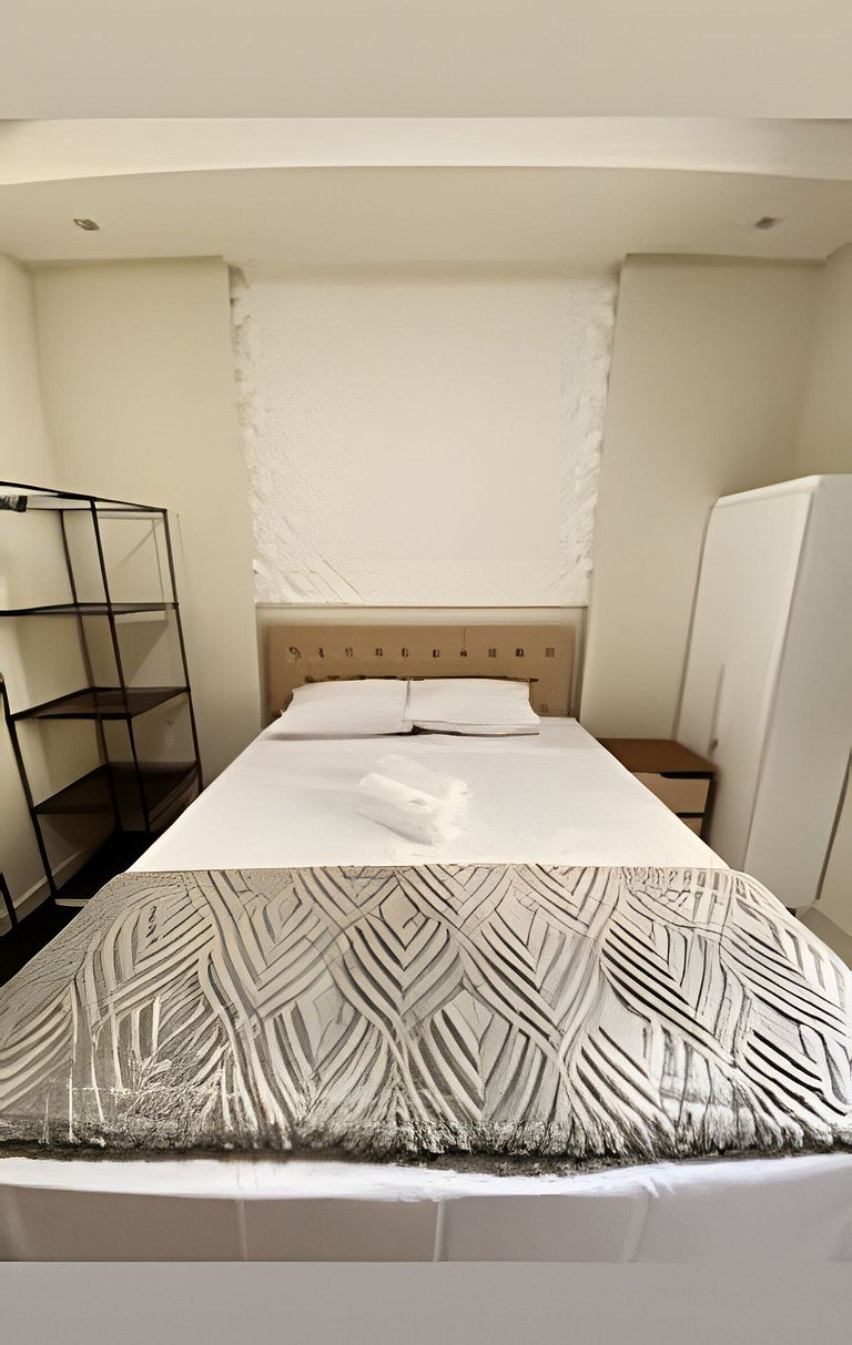 apto térreo a pé ao santuário 3 qts ar e garagem