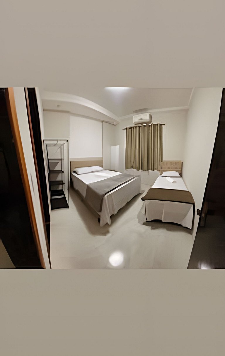 apto térreo a pé ao santuário 3 qts ar e garagem