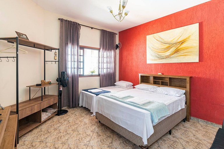 Piscina até 12 hosp. +Pet