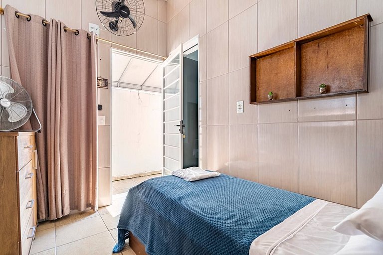 Piscina até 12 hosp. +Pet