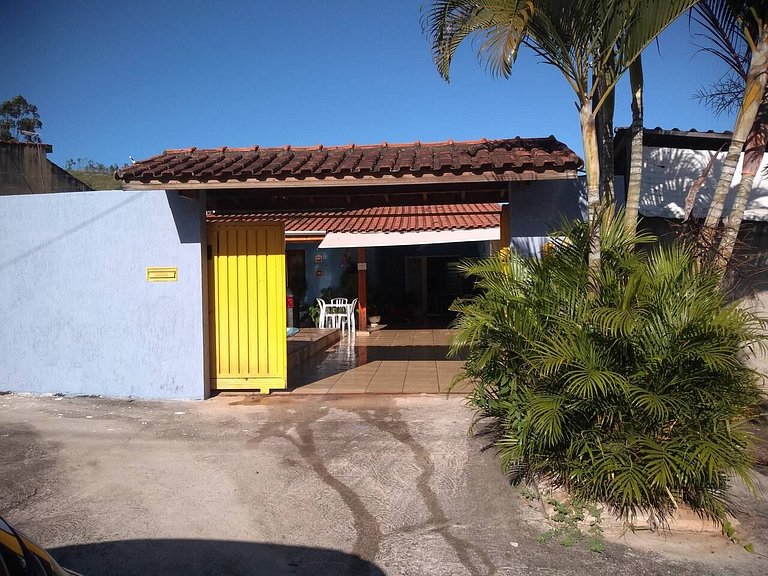 Piscina até 12 hosp. +Pet