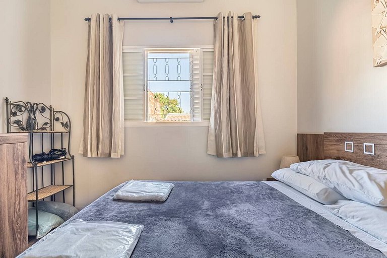 Piscina até 12 hosp. +Pet