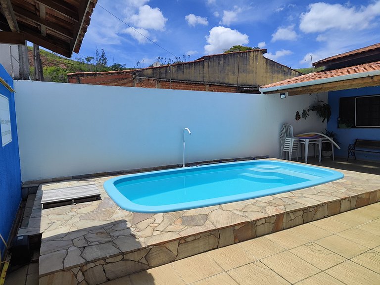 Piscina até 12 hosp. +Pet