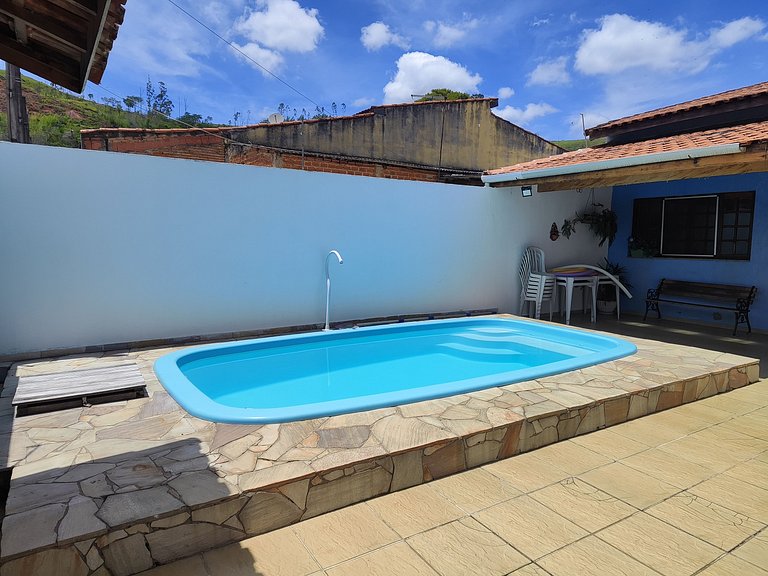 Piscina até 12 hosp. +Pet