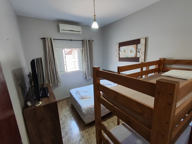 Piscina até 12 hosp. +Pet