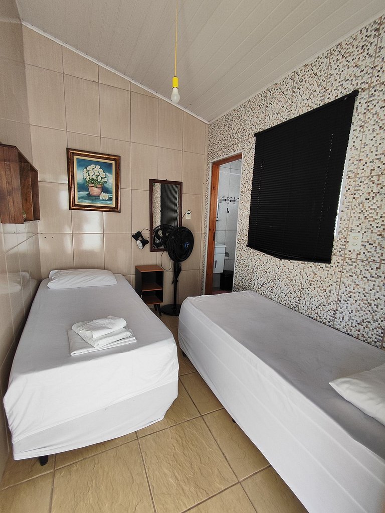 Piscina até 12 hosp. +Pet