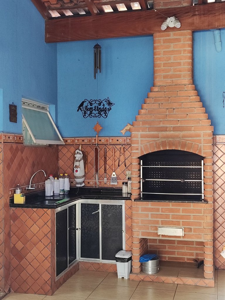 Piscina até 12 hosp. +Pet