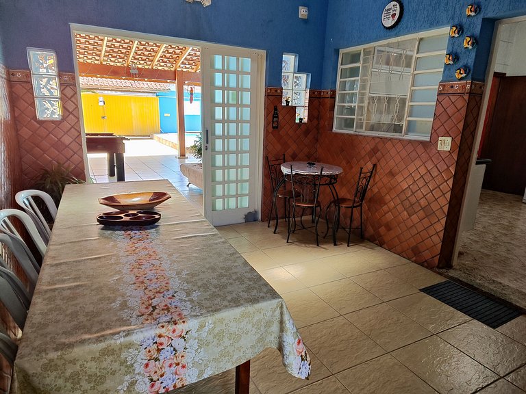 Piscina até 12 hosp. +Pet