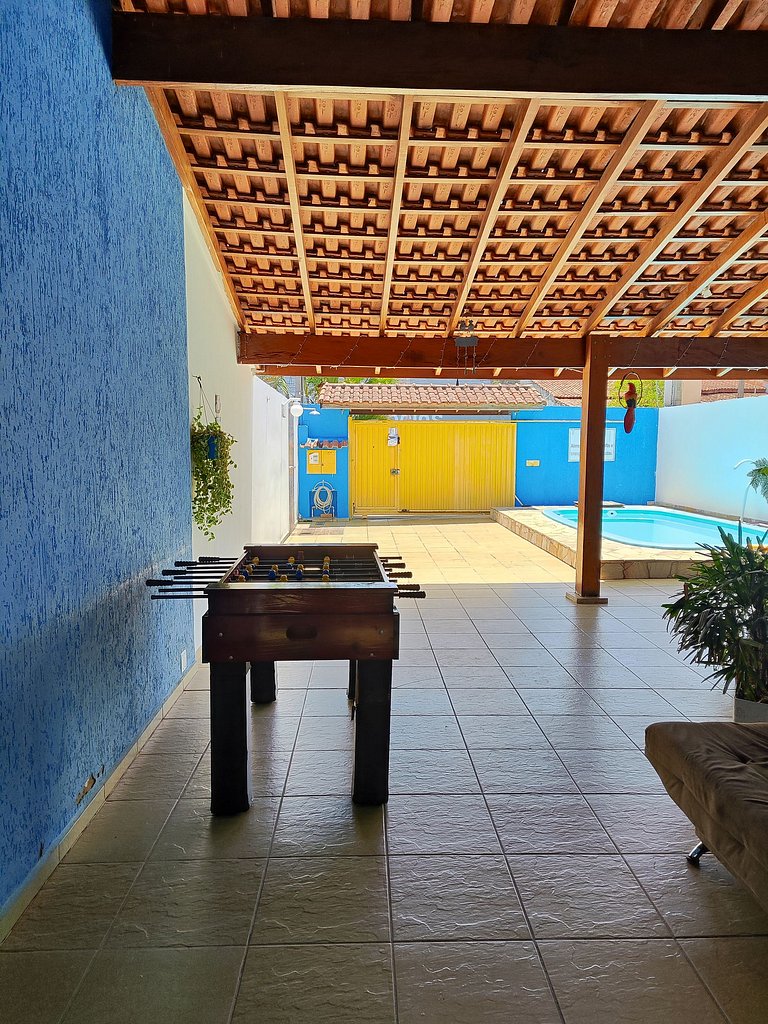 Piscina até 12 hosp. +Pet