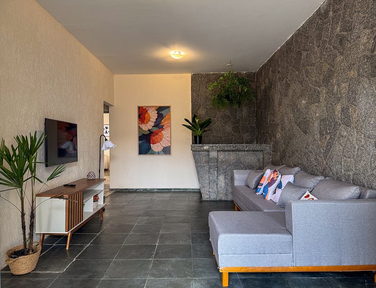 Casa ampla com 3 quartos e ar-cond