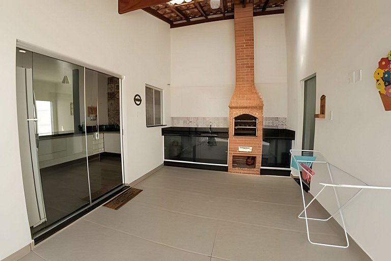 Casa Sol de Maria (Ao lado do santuário)