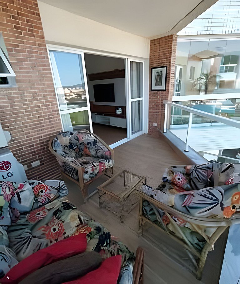 Apartamento vista p/ o Mar - Praia Grande Ubatuba